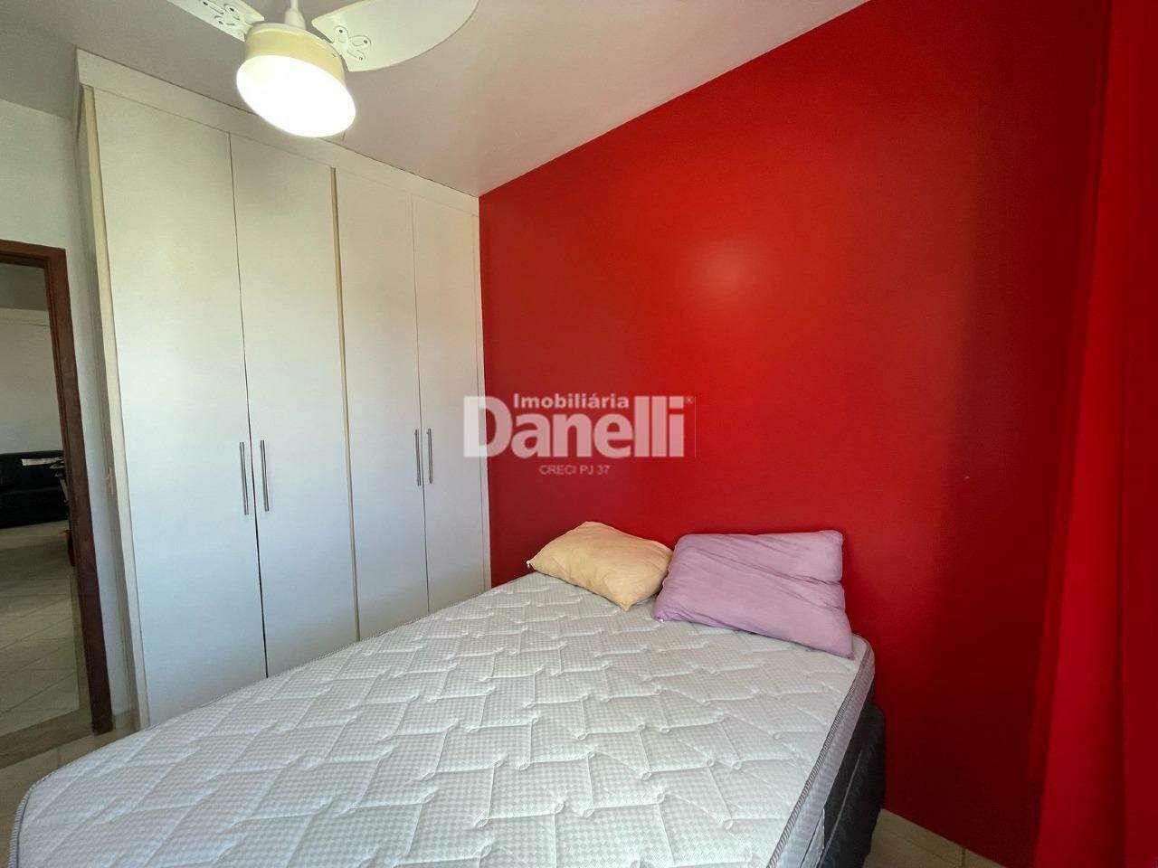 Apartamento à venda no Barra da Lagoa: 