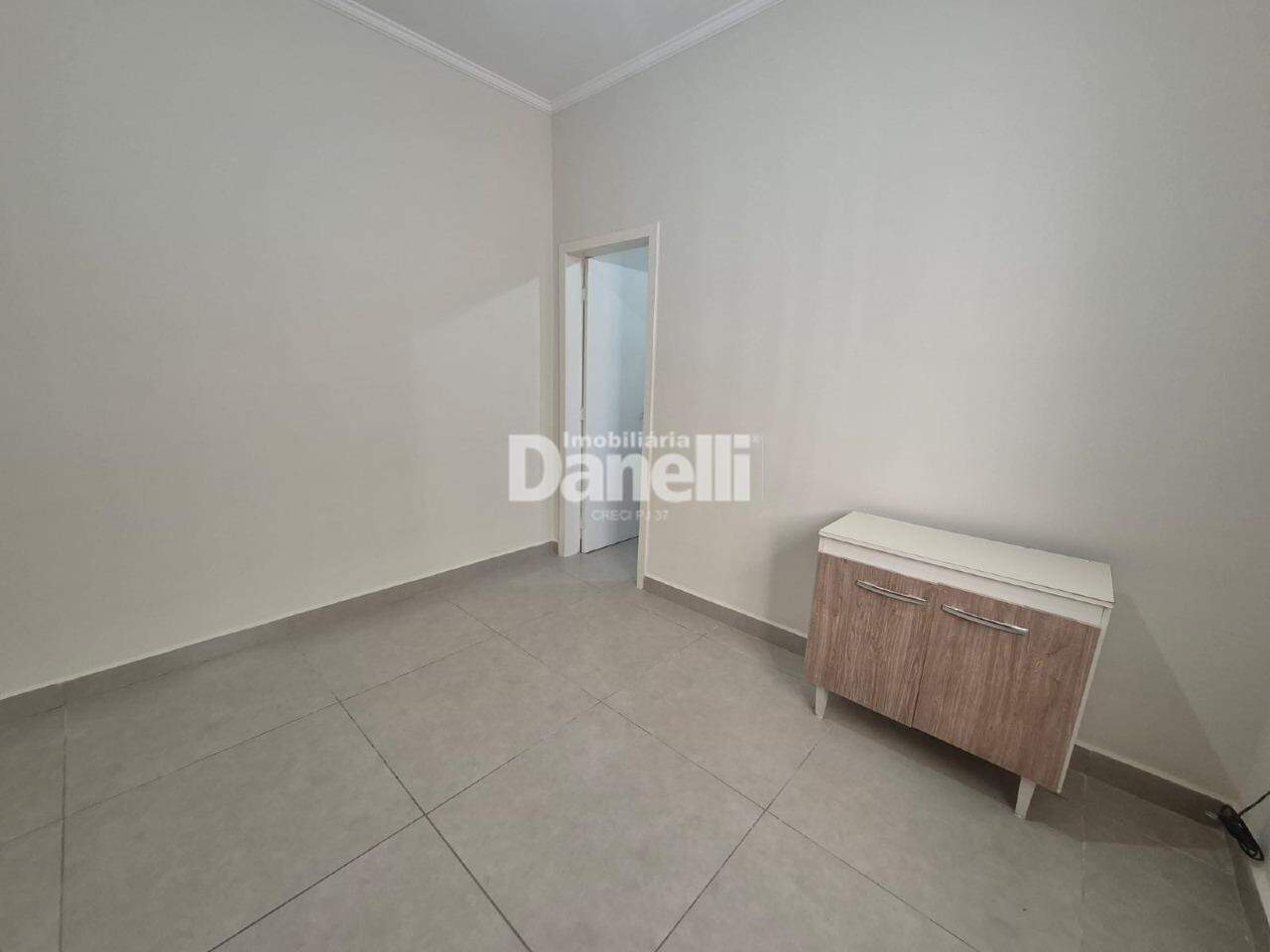 Casa à venda no Jardim Ana Rosa: 