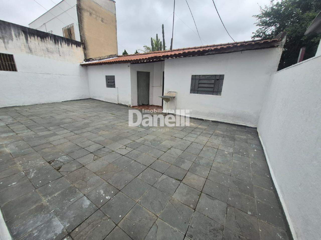 Casa à venda no Parque Santo Antônio: 