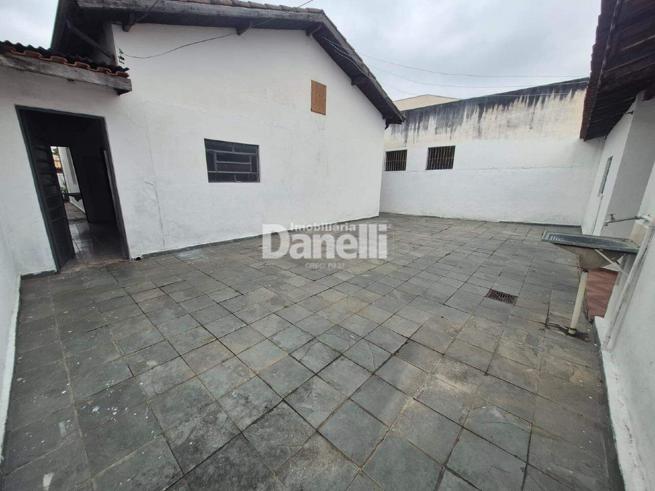 Casa à venda no Parque Santo Antônio: 