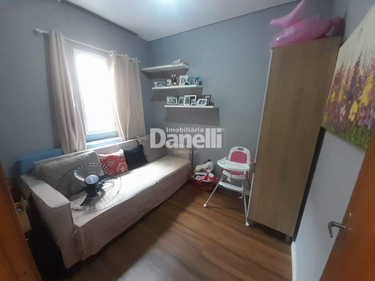 Casa à venda no Jardim Oásis: 