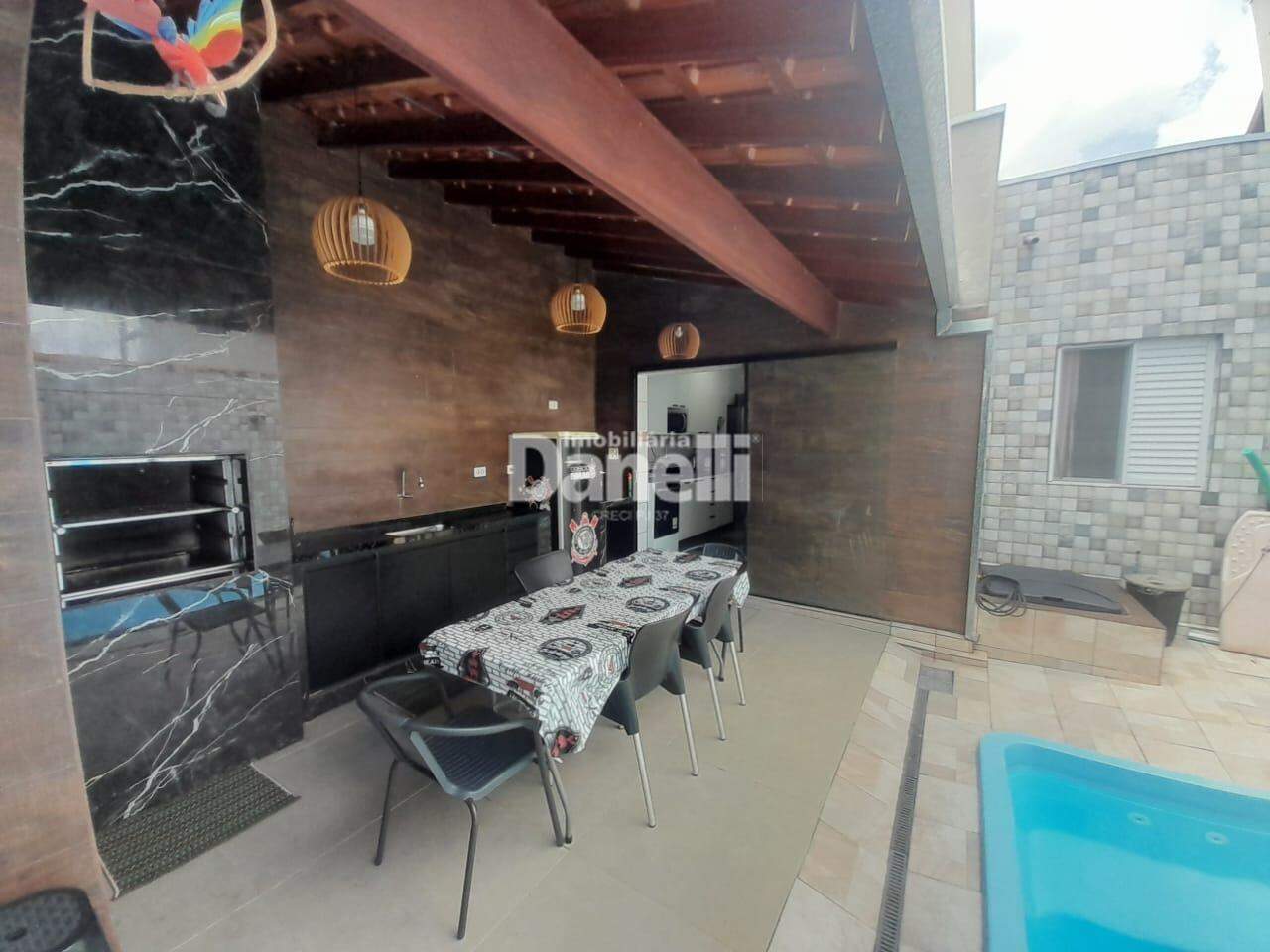 Casa à venda no Jardim Oásis: 