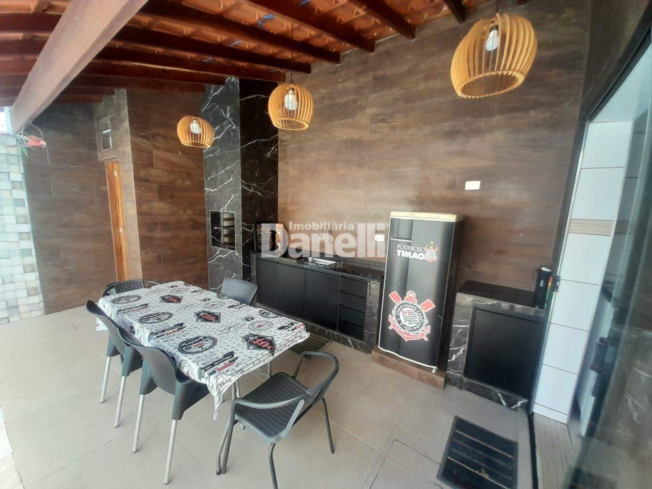 Casa à venda no Jardim Oásis: 