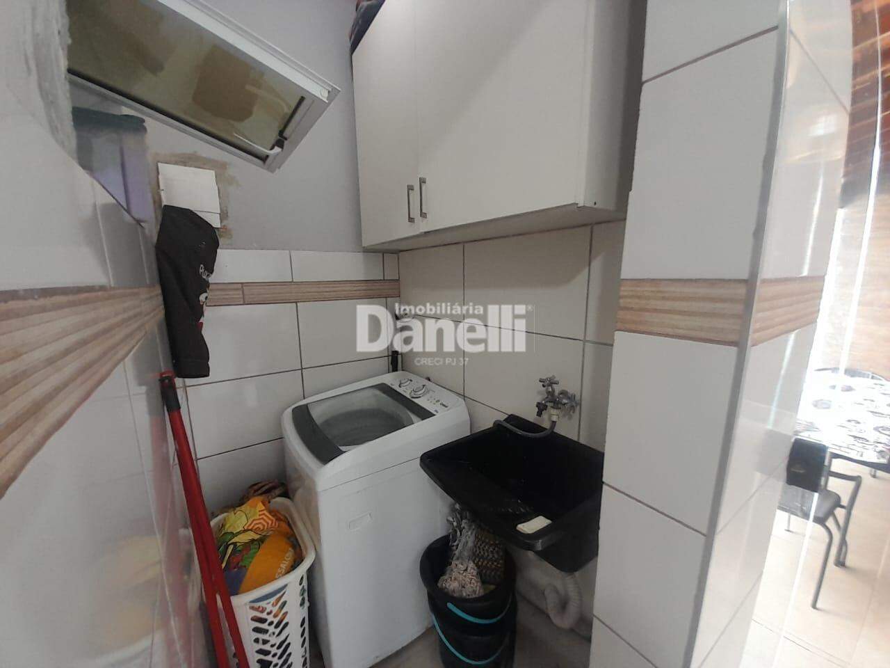 Casa à venda no Jardim Oásis: 