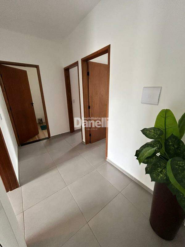 Casa em Condomínio à venda no Morada dos Nobres: 