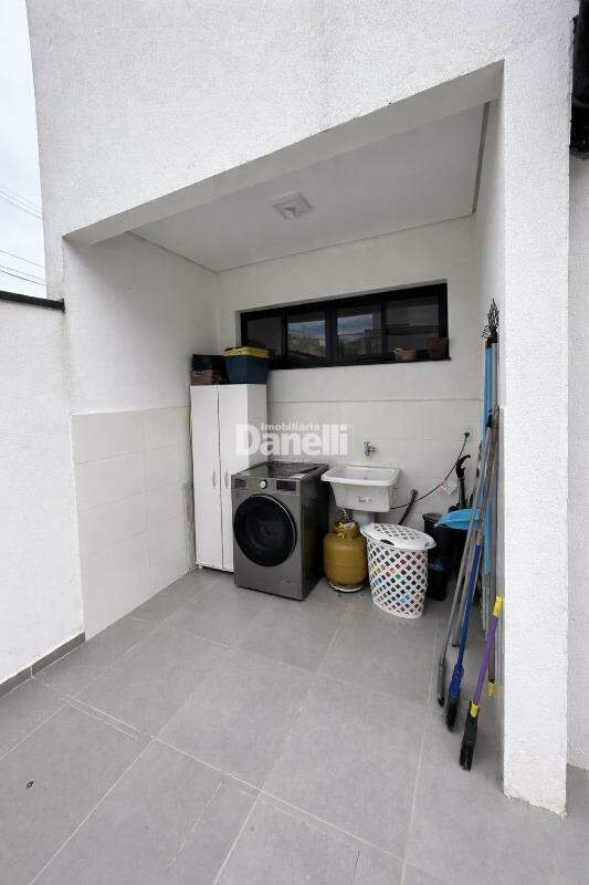 Casa em Condomínio à venda no Morada dos Nobres: 