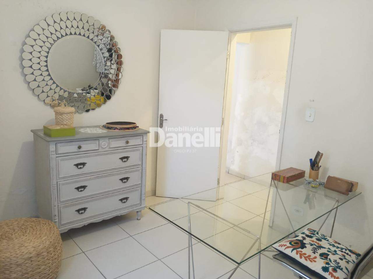 Casa para aluguel no Centro: 