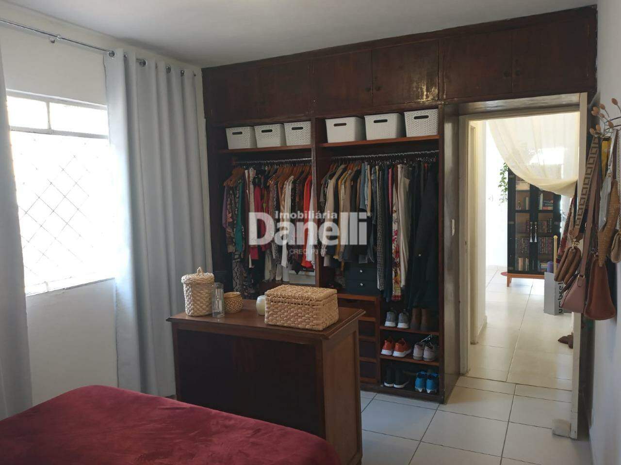 Casa para aluguel no Centro: 