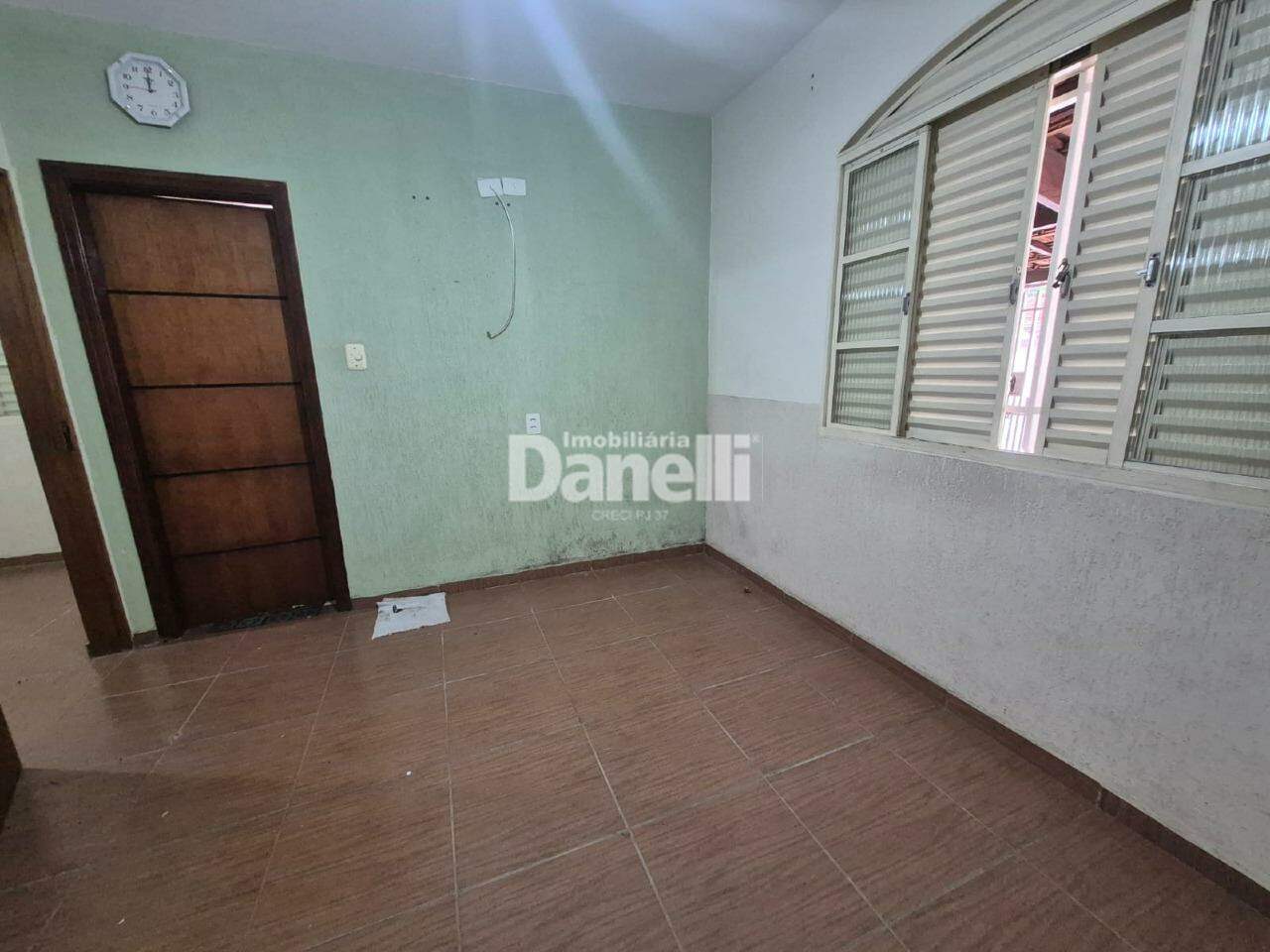 Casa à venda no Conjunto Residencial Jardim Jaraguá: 