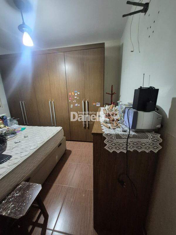Casa à venda no Conjunto Residencial Jardim Jaraguá: 