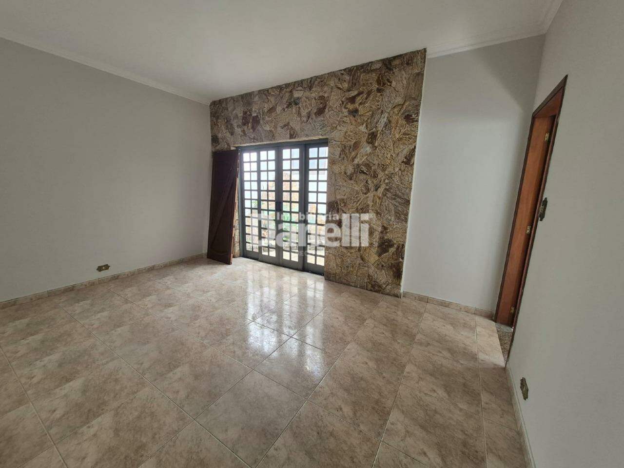 Casa à venda no Jardim das Nações: 