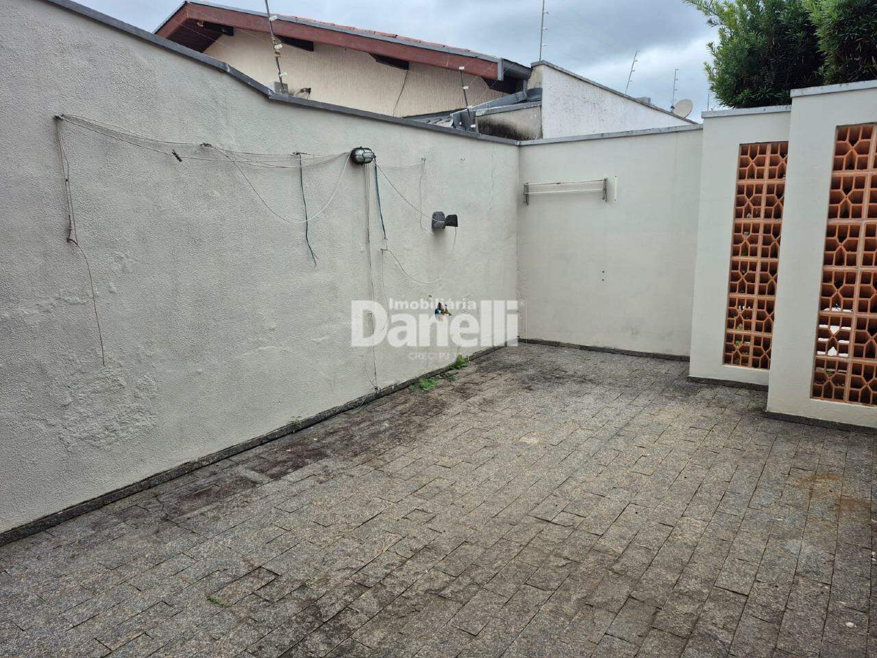 Casa à venda no Jardim das Nações: 