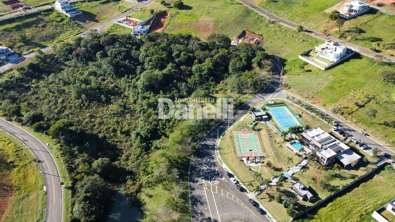 Casa em Condomínio à venda no Morada dos Nobres: 