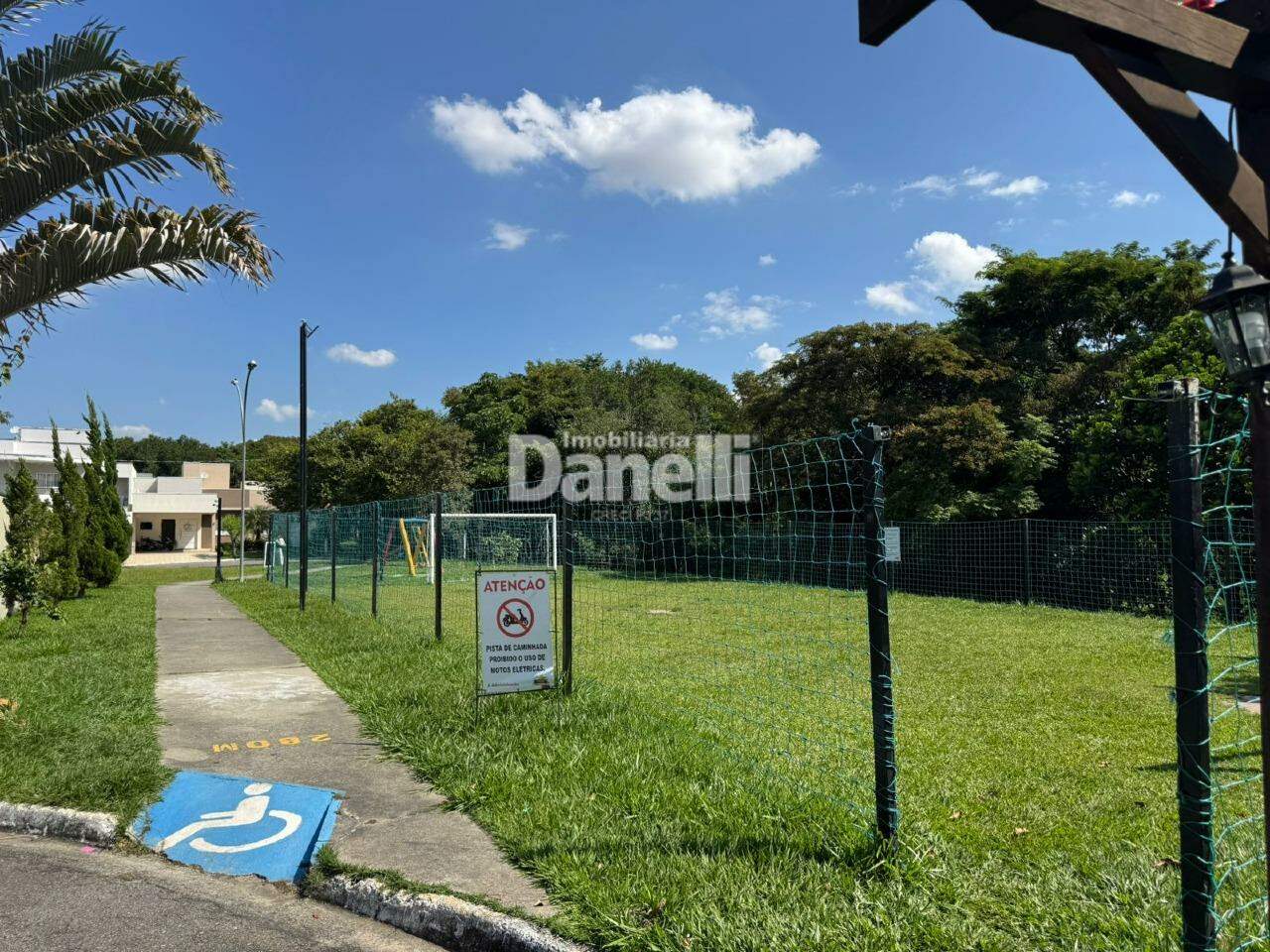 Casa em Condomínio para aluguel no Loteamento Residencial Campos do Conde II: 