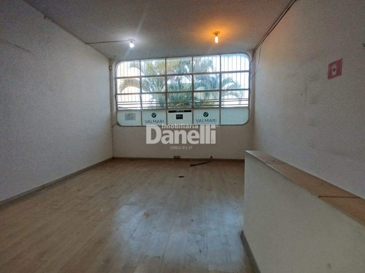 Ponto Comercial para aluguel no Centro: 