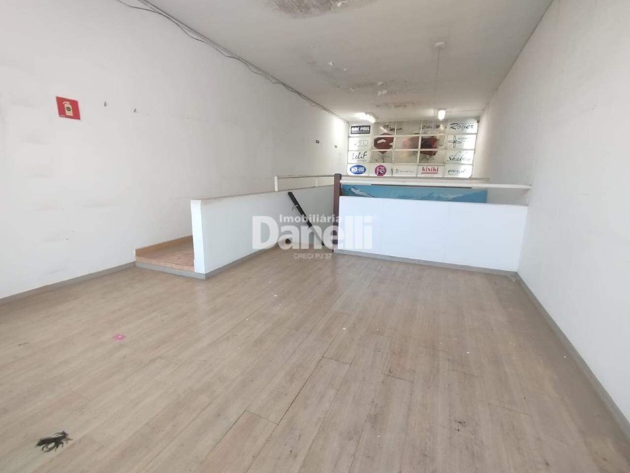 Ponto Comercial para aluguel no Centro: 