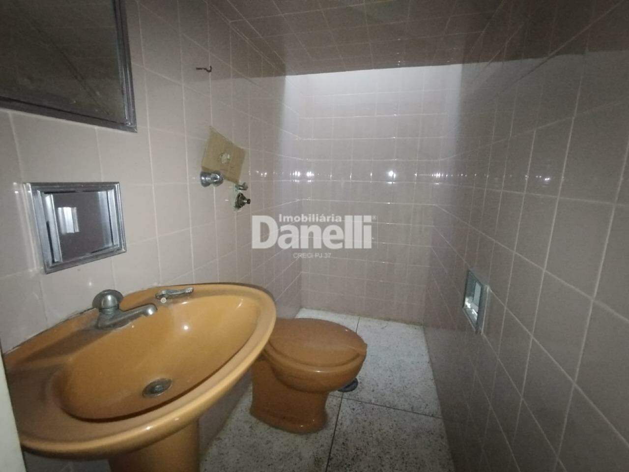 Casa para aluguel no Centro: 