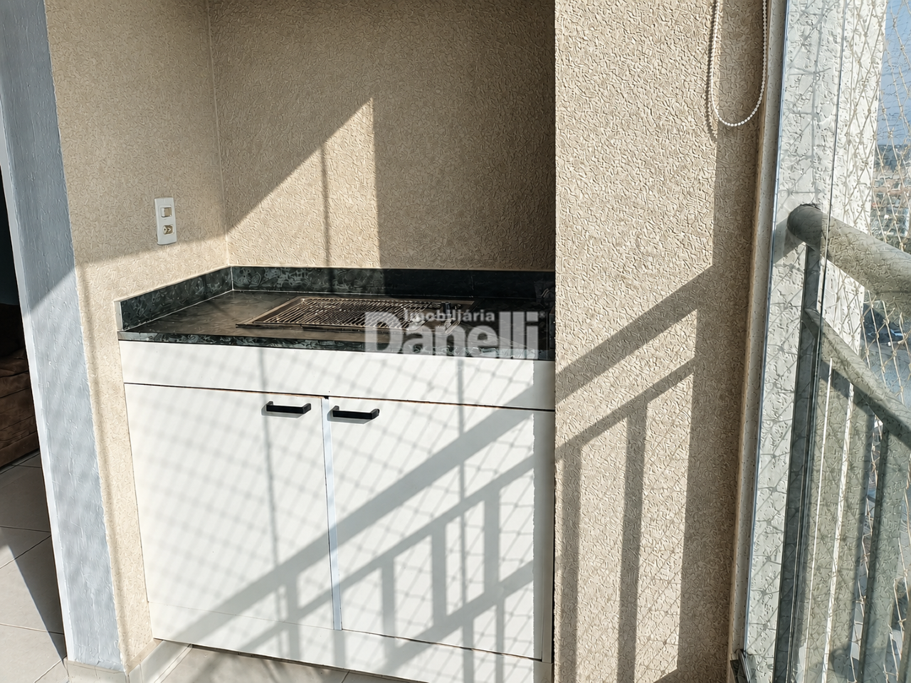 Apartamento à venda no Areao: Sacada