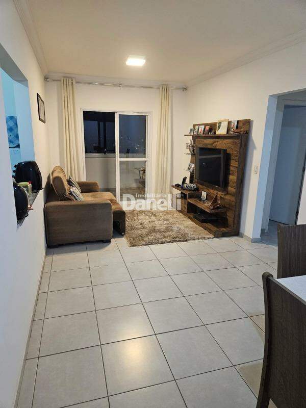 Apartamento à venda no Vila São José: 