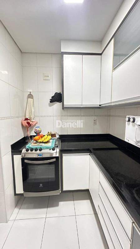 Apartamento à venda no Jardim das Nações: 