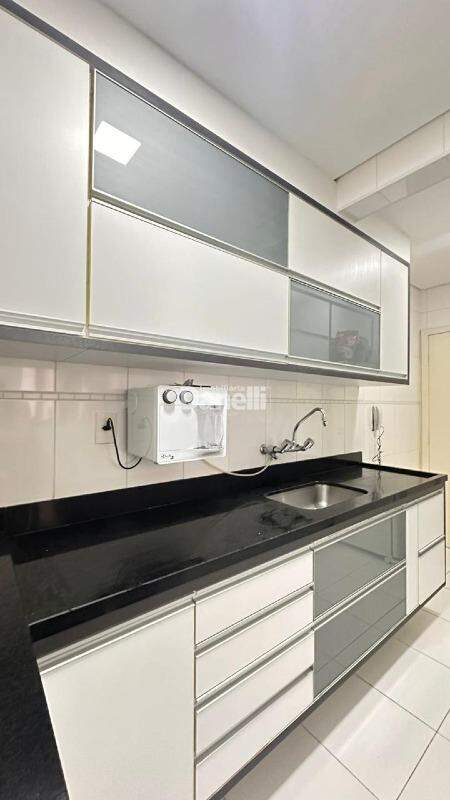 Apartamento à venda no Jardim das Nações: 