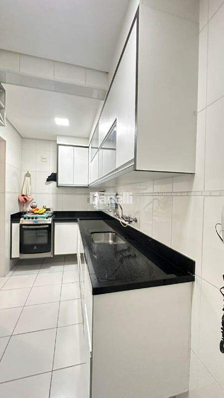 Apartamento à venda no Jardim das Nações: 