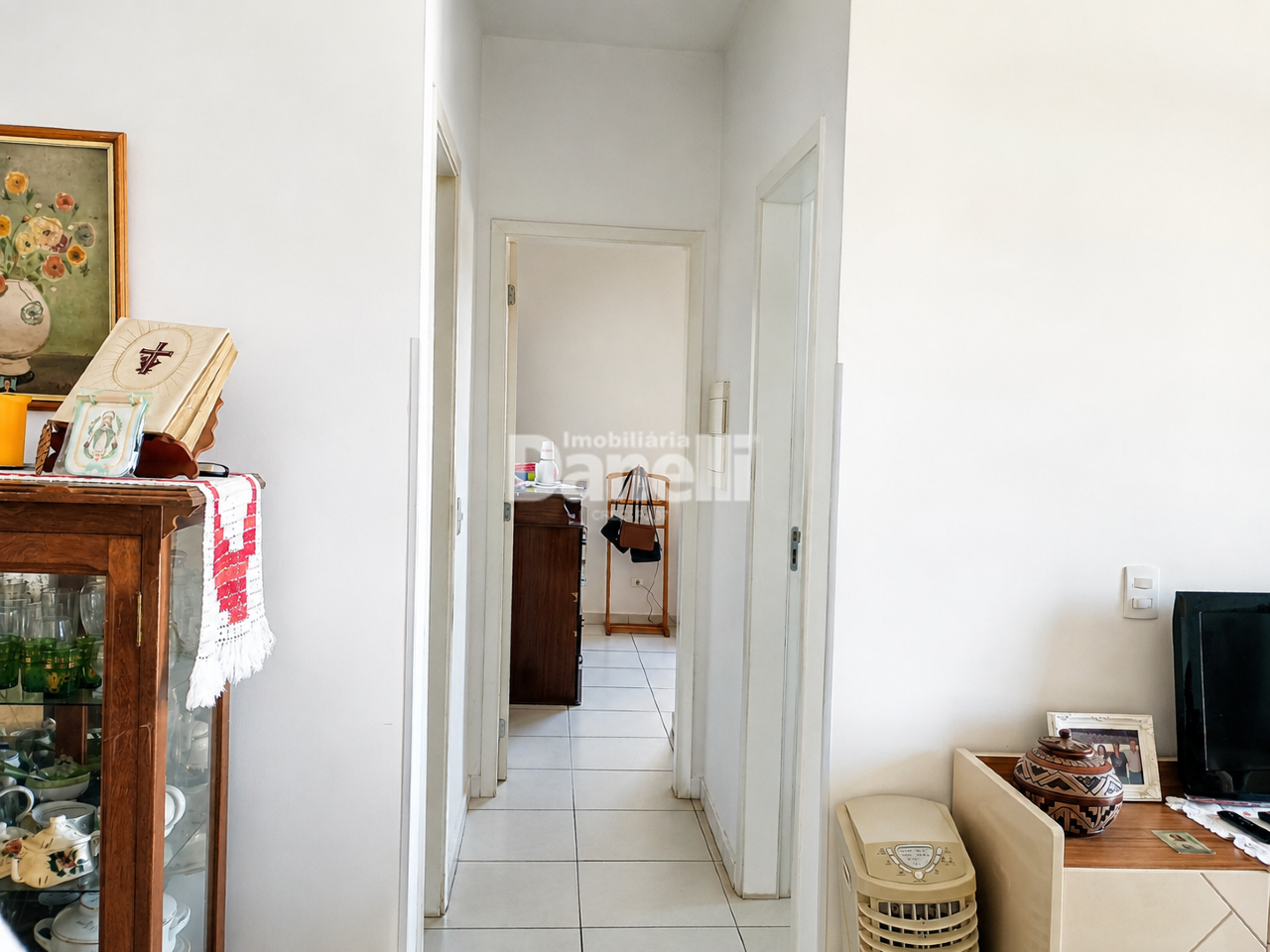 Apartamento à venda no Areao: Corredor