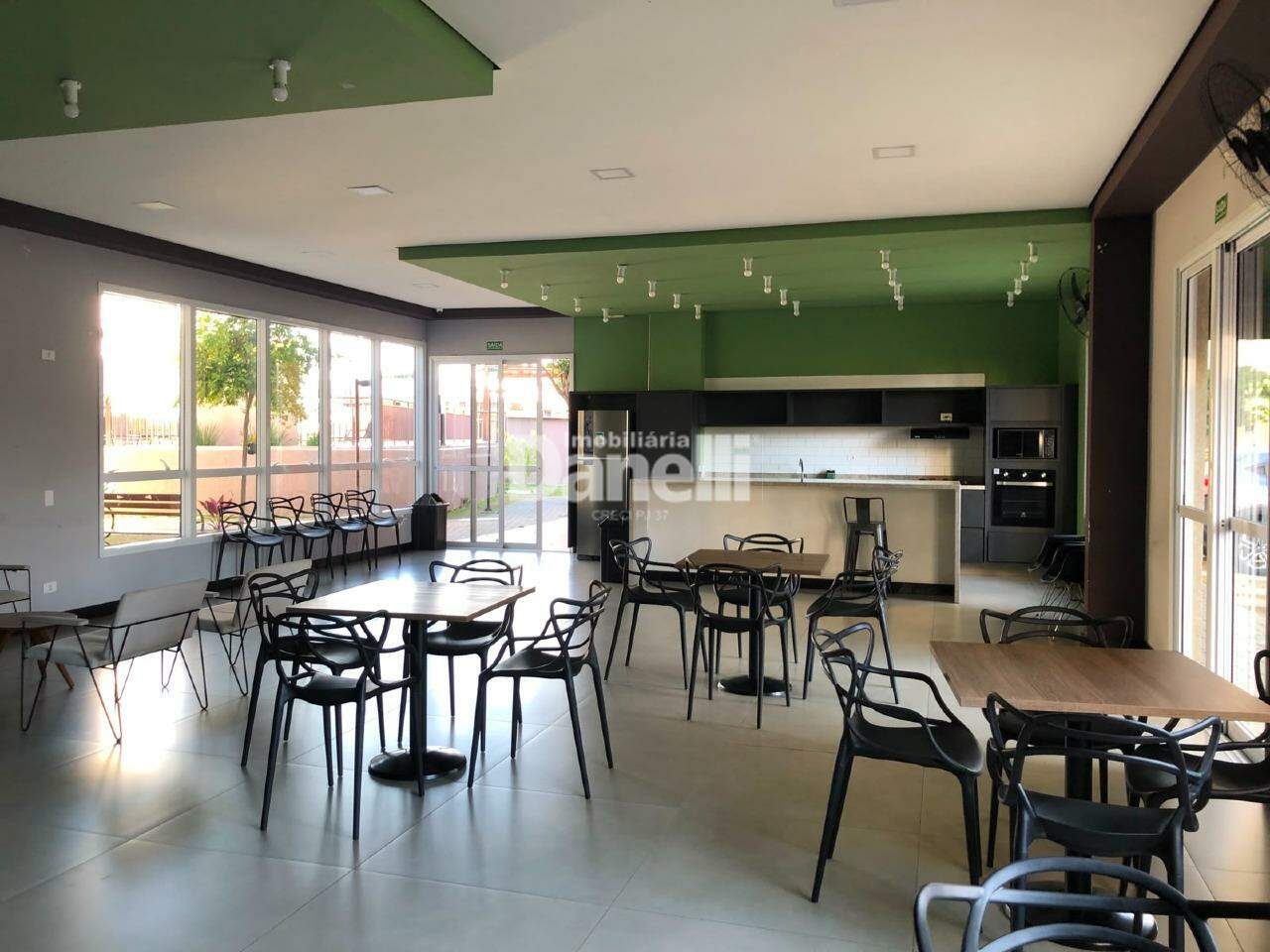 Apartamento para aluguel no Areao: 