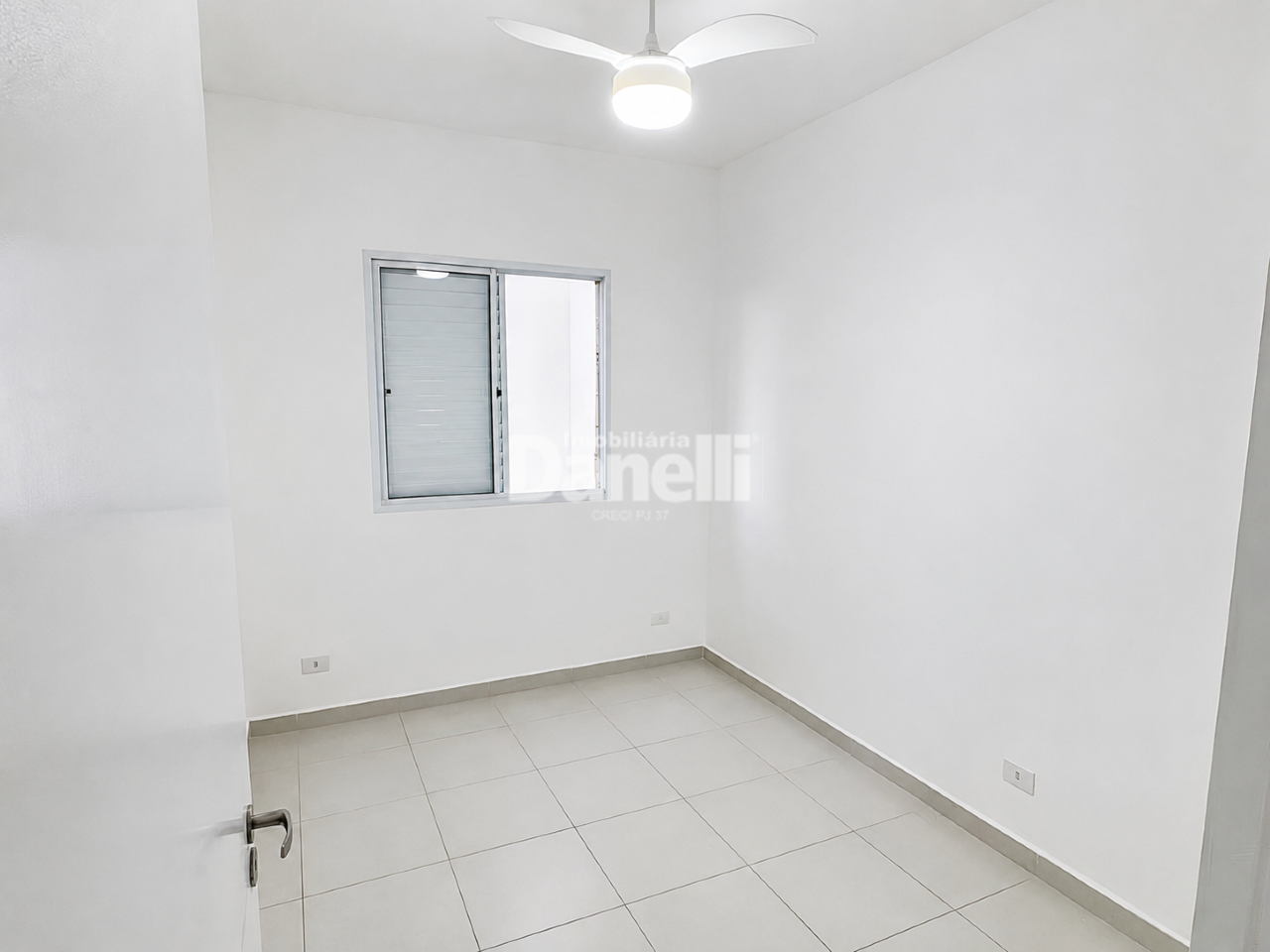 Apartamento à venda no Areao: Dormitório