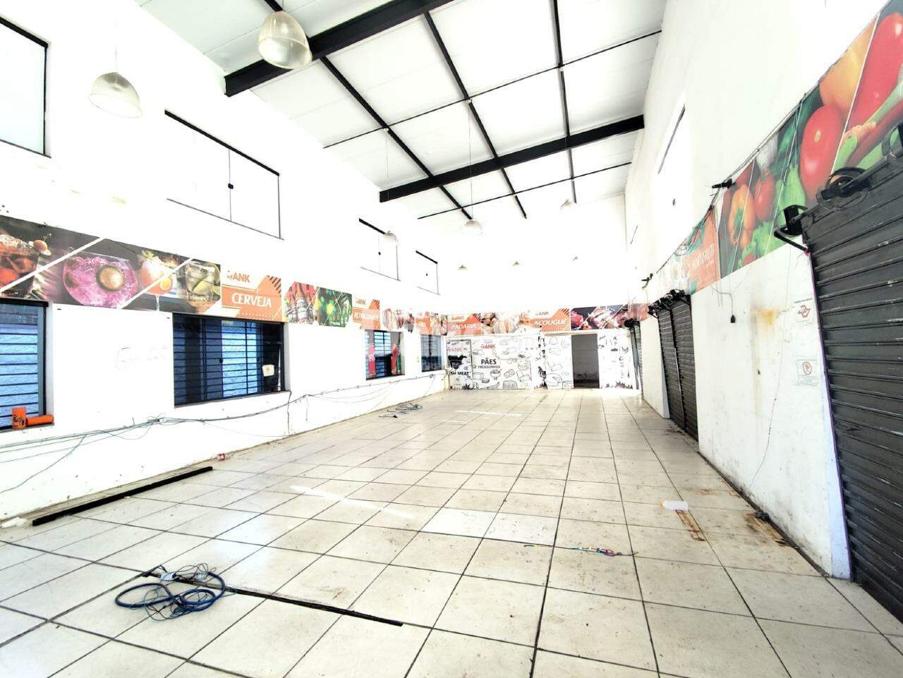 Ponto Comercial para aluguel no Vila das Graças: 