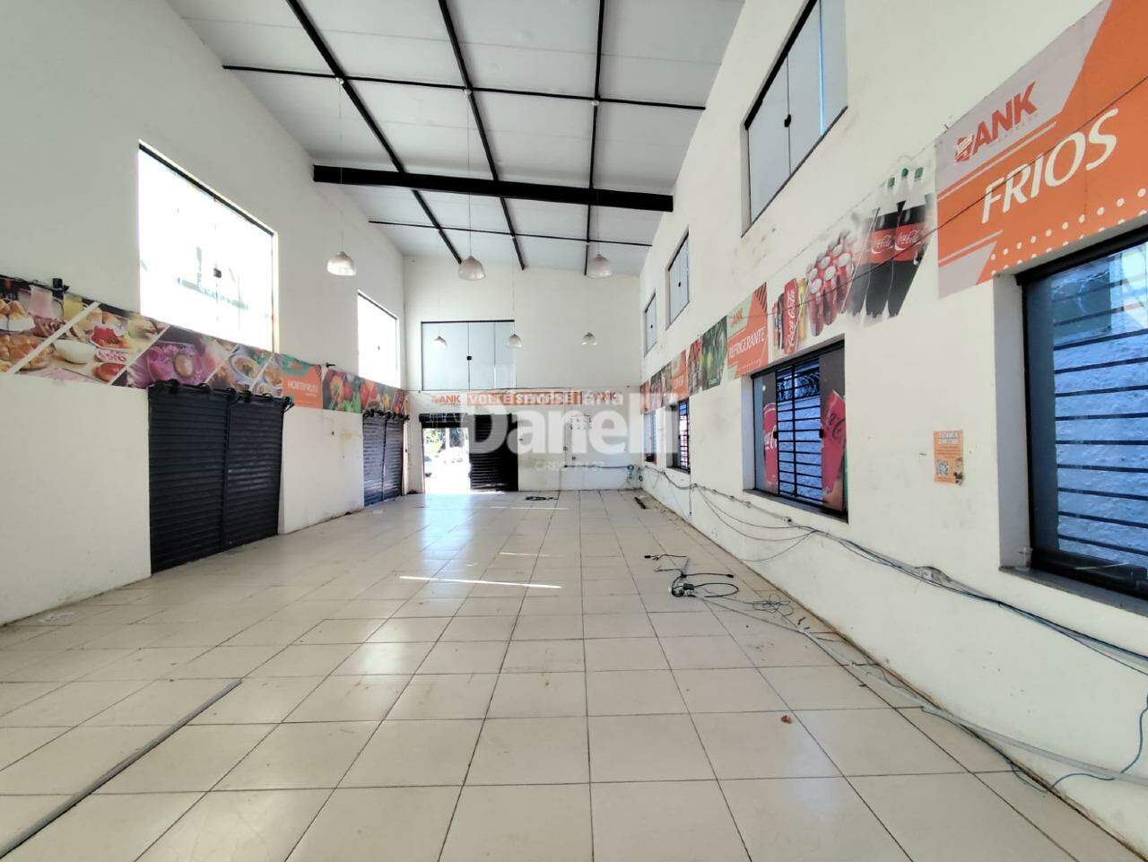 Ponto Comercial para aluguel no Vila das Graças: 