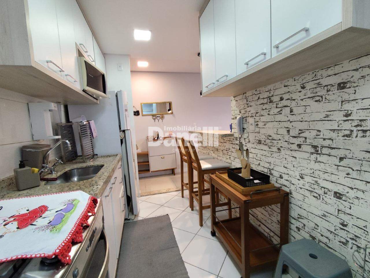 Apartamento para aluguel no Jardim das Nações: 
