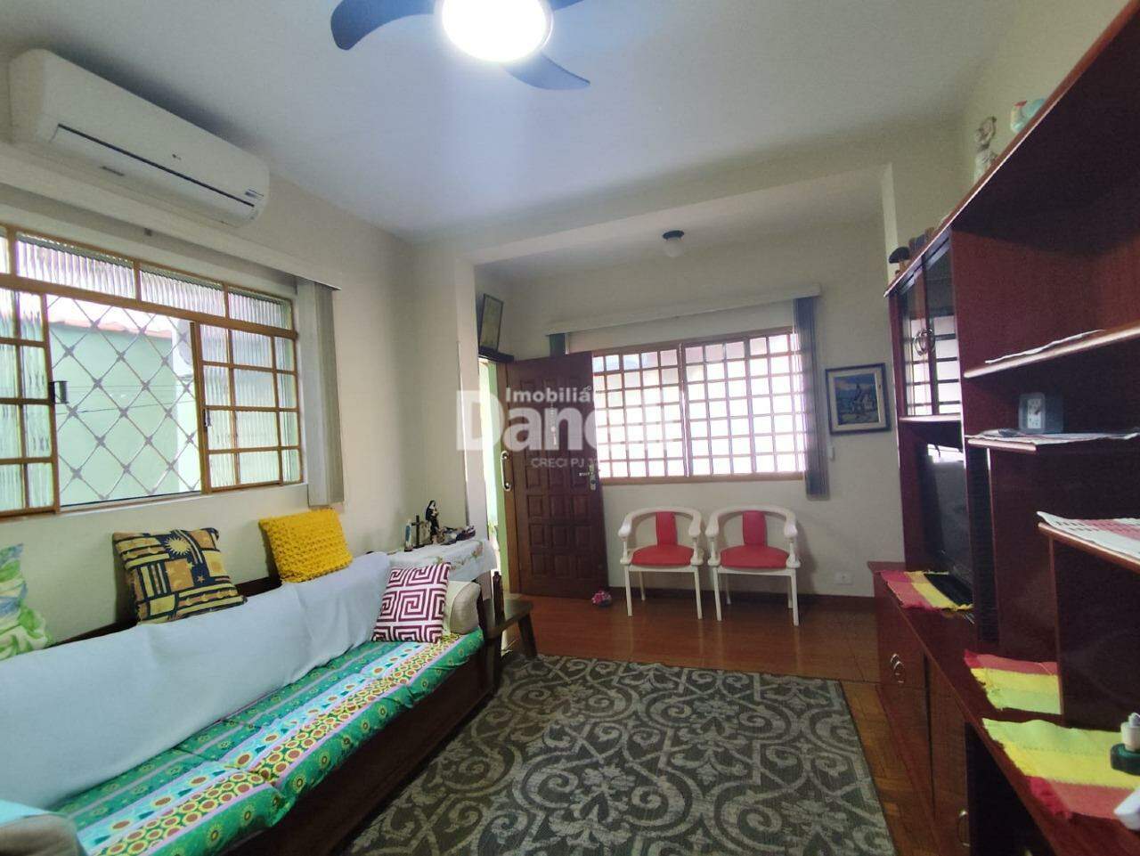Casa para aluguel no Jardim das Nações: 