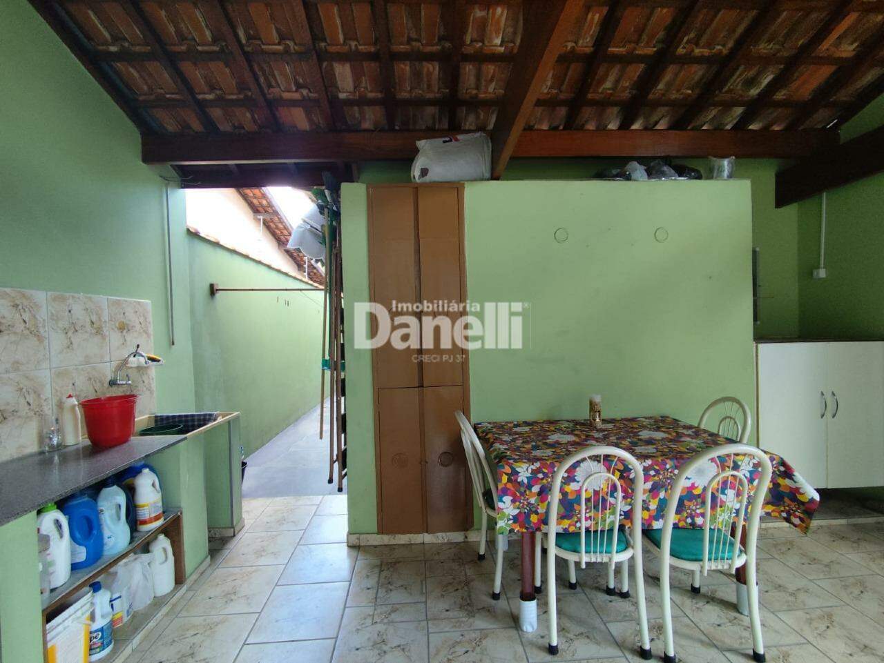 Casa para aluguel no Jardim das Nações: 