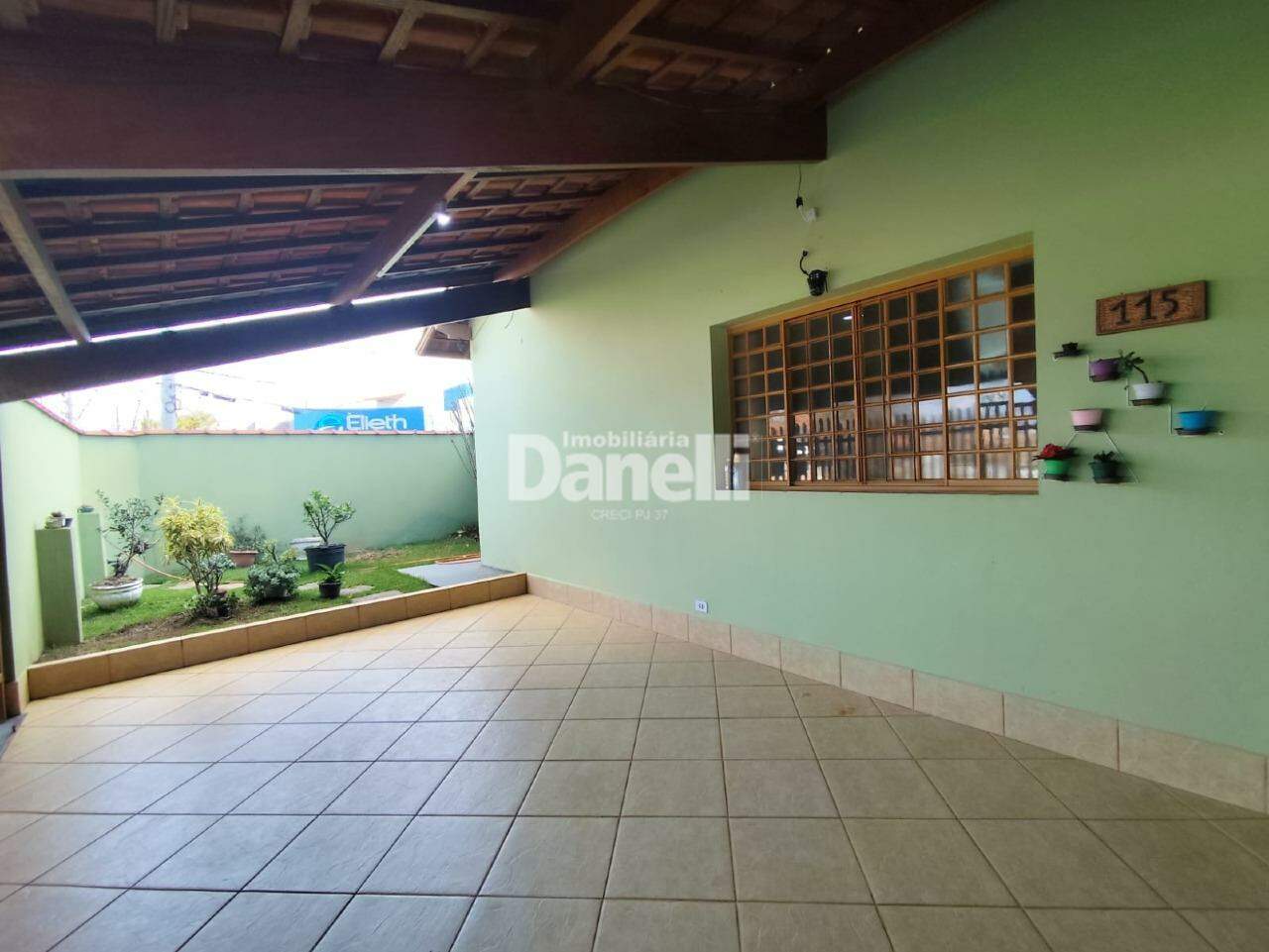 Casa para aluguel no Jardim das Nações: 
