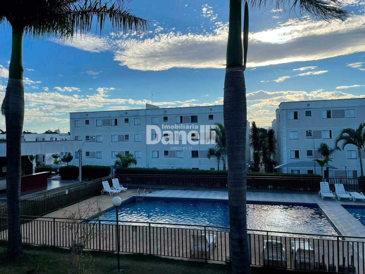 Apartamento para aluguel no Jardim Jaraguá: 