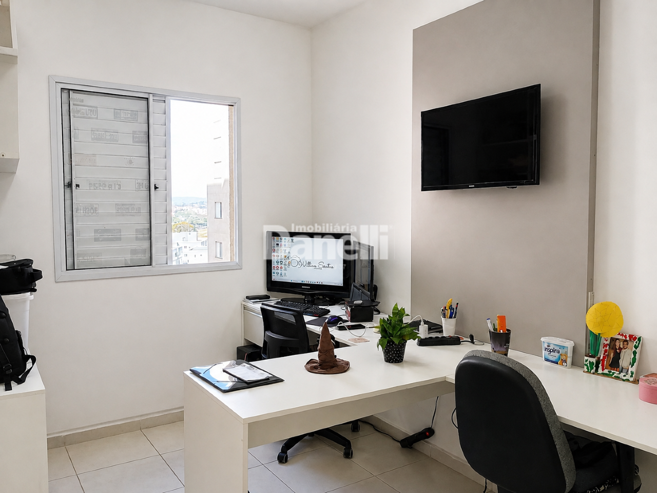 Apartamento à venda no Areao: Quarto Solteiro 1 / Escritório