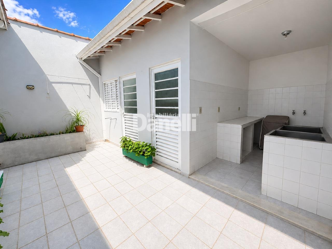 Casa à venda no Jardim Independência: 