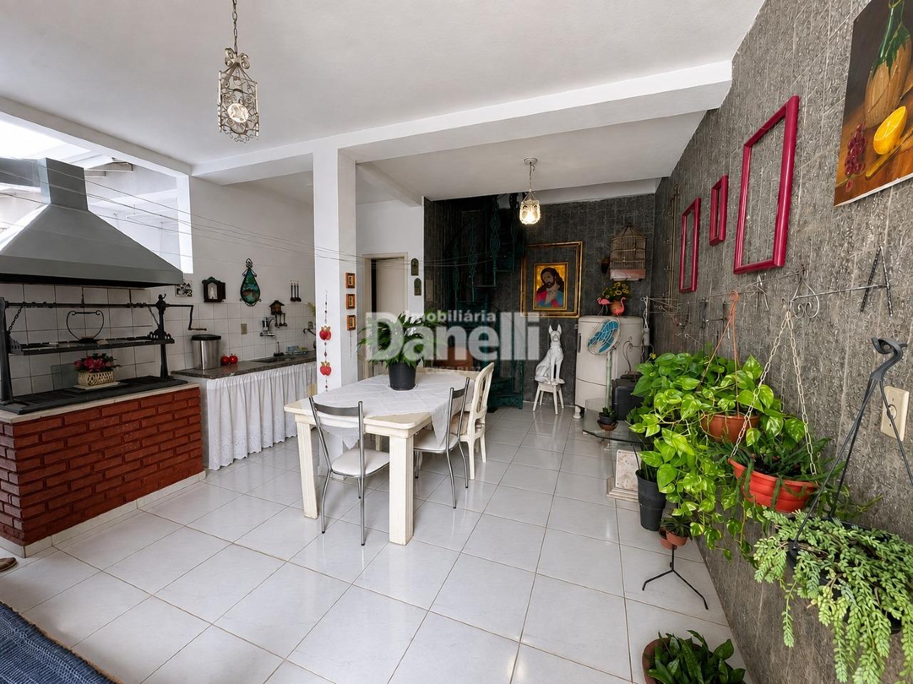 Casa à venda no Jardim Independência: 