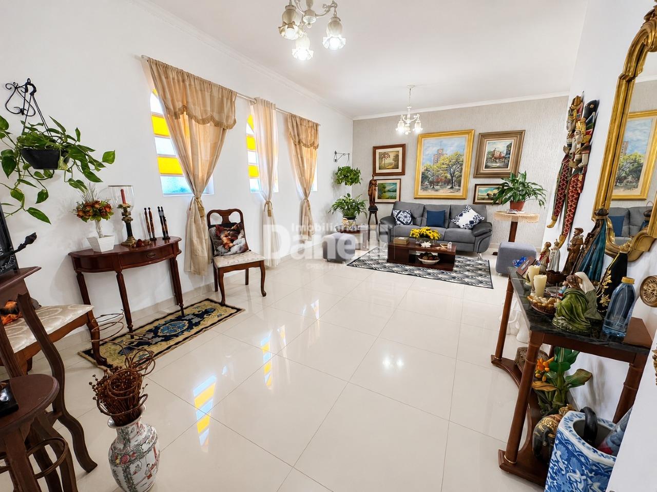 Casa à venda no Jardim Independência: 