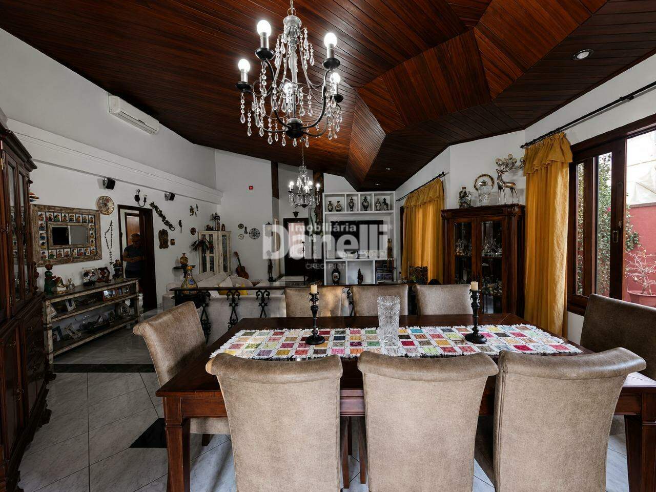 Casa em Condomínio à venda no Condomínio Village Taubaté: 