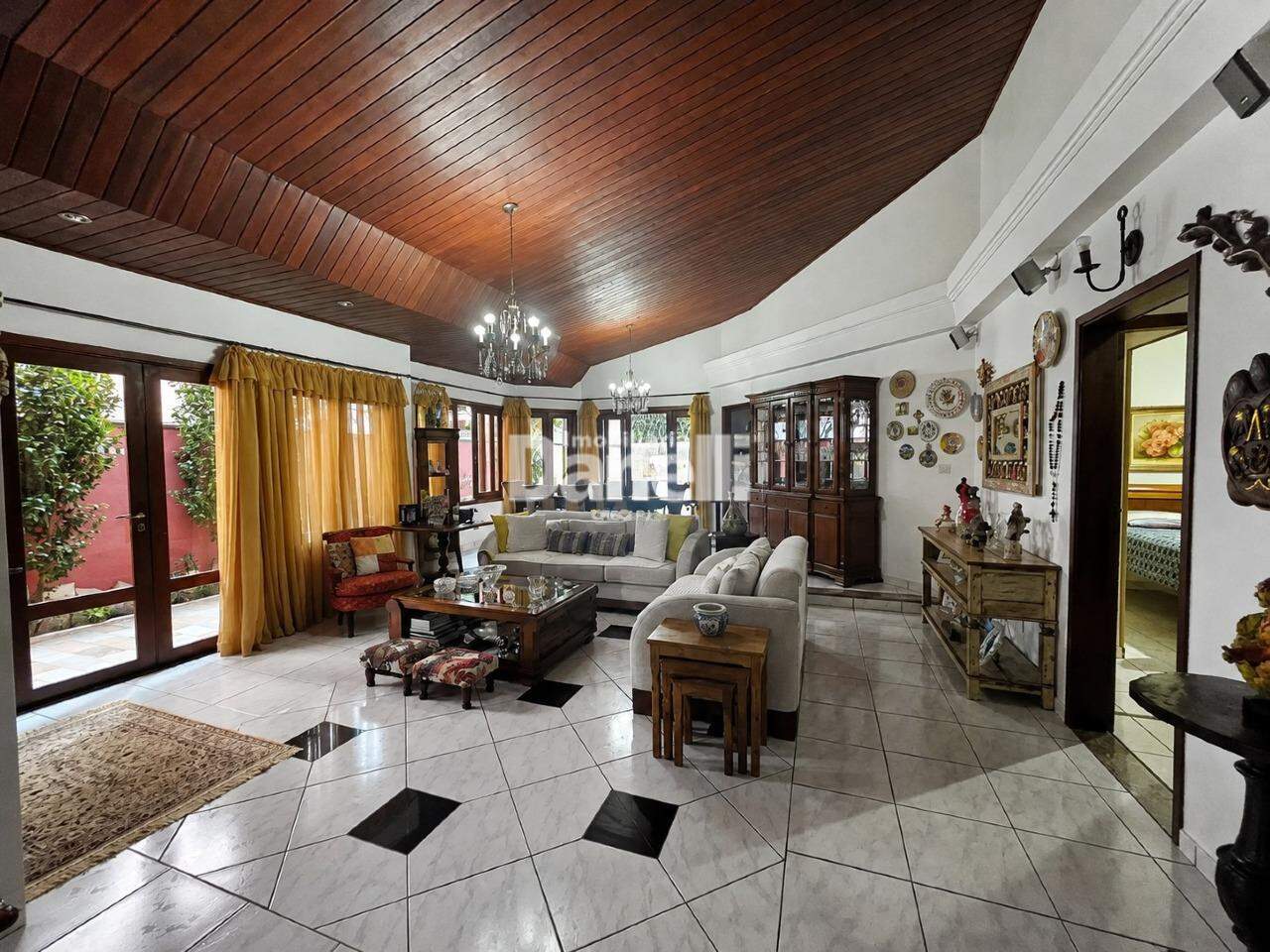 Casa em Condomínio à venda no Condomínio Village Taubaté: 