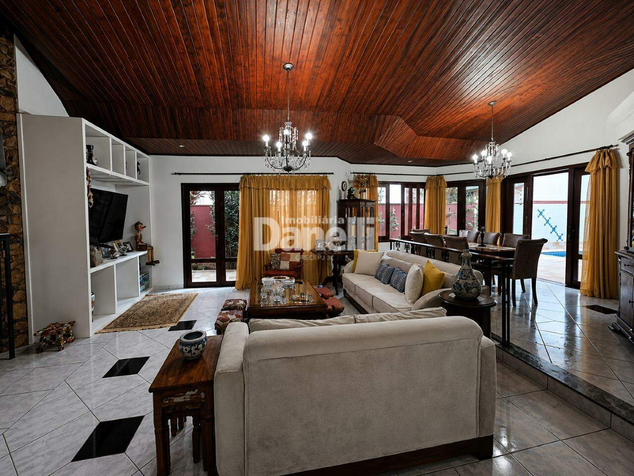 Casa em Condomínio à venda no Condomínio Village Taubaté: 