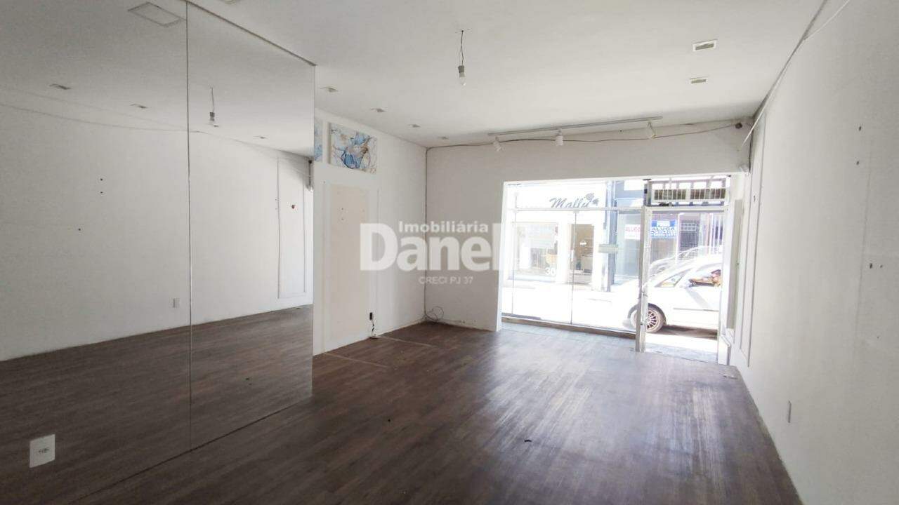 Ponto Comercial para aluguel no Centro: 