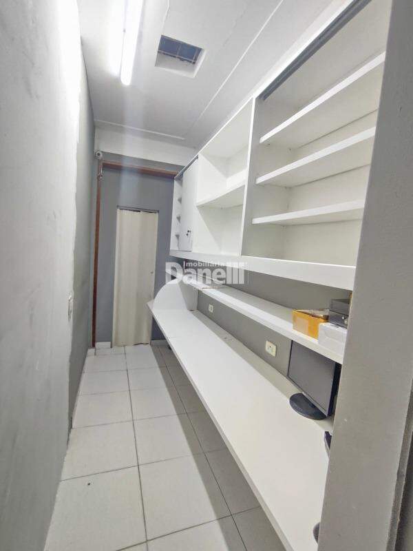Ponto Comercial para aluguel no Centro: 