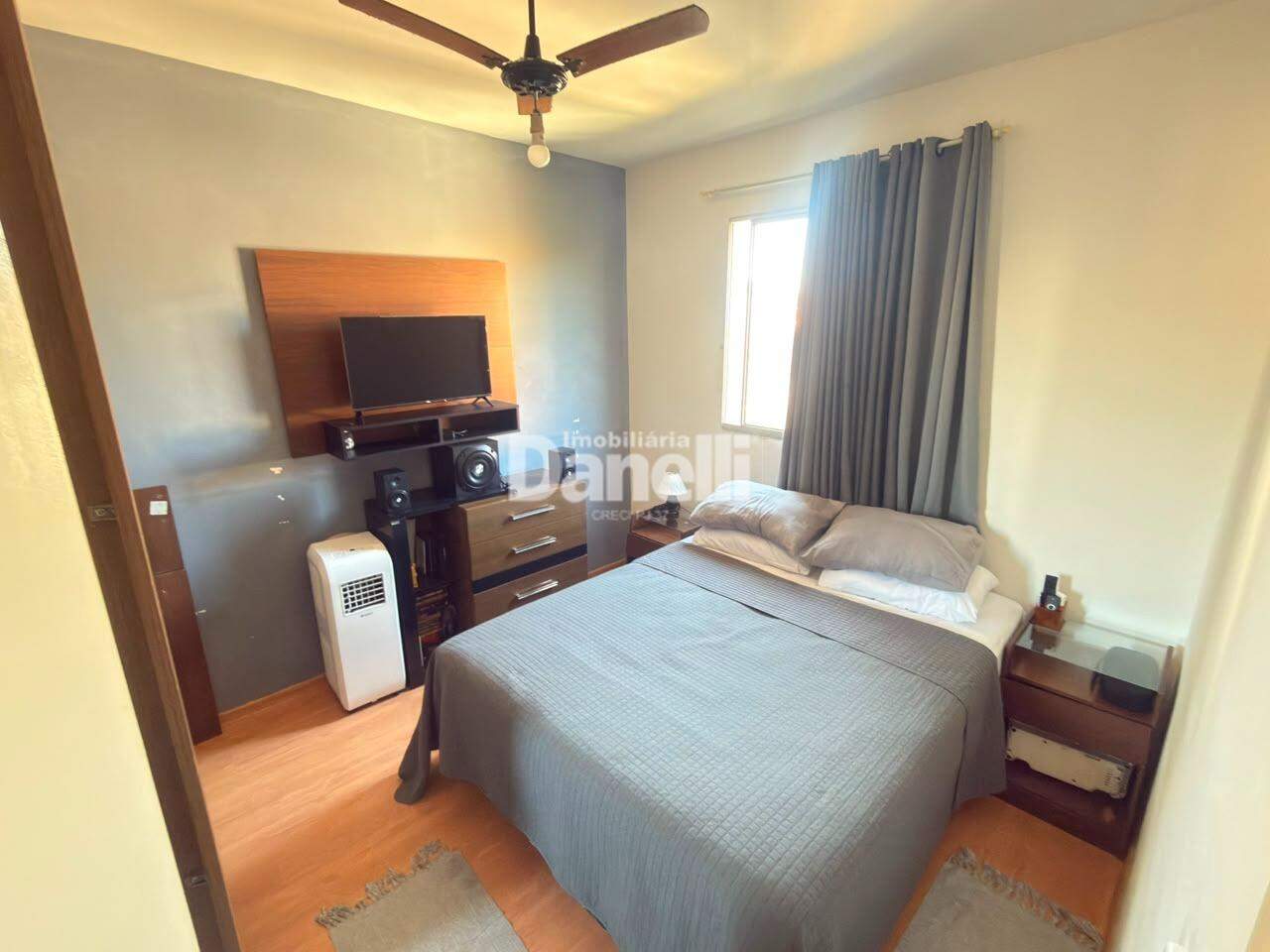 Apartamento à venda no Vila São José: 