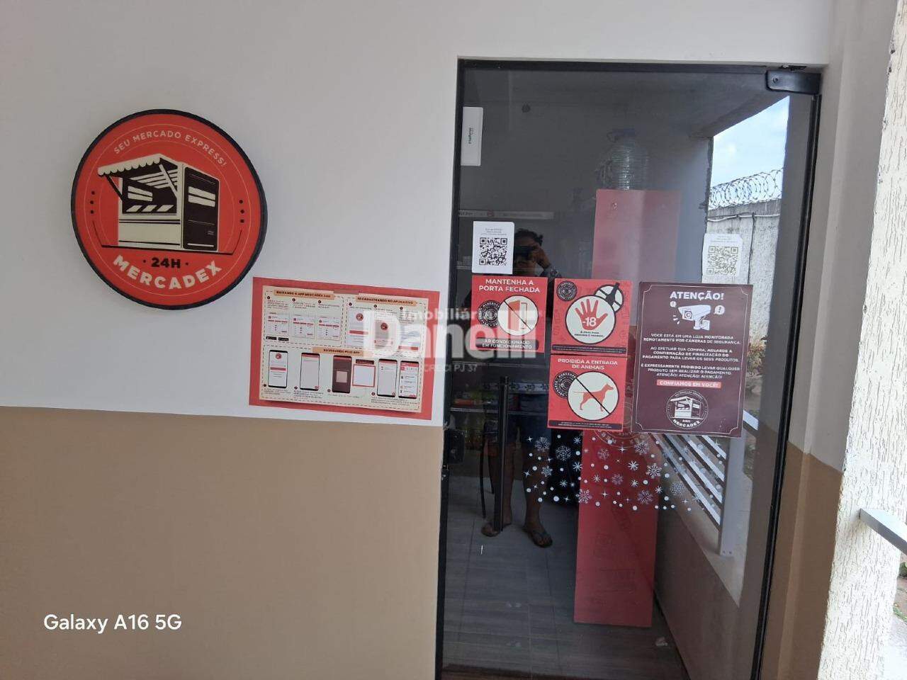Apartamento à venda no Areao: 