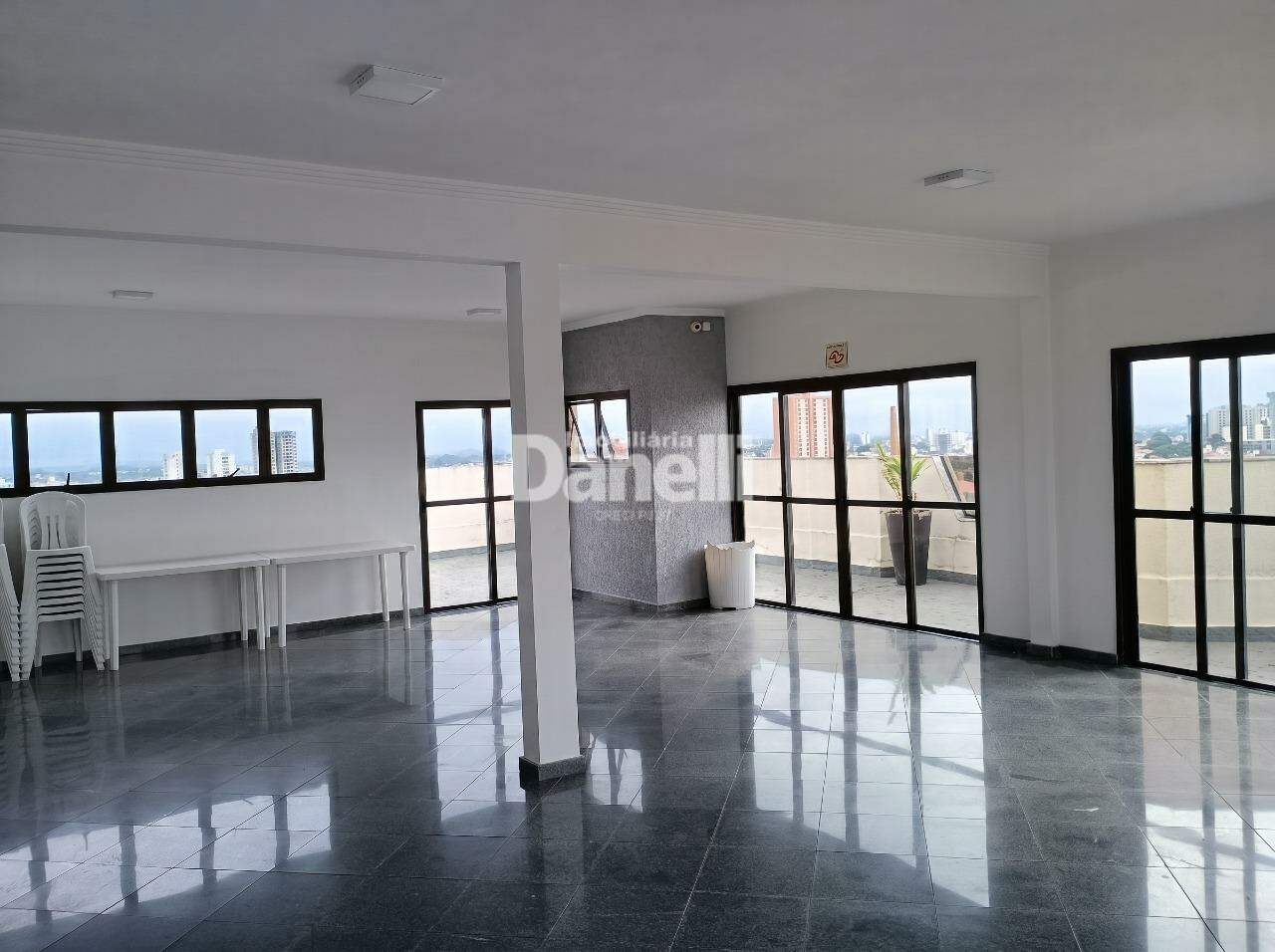Apartamento à venda no Centro: Salão de Festas - Terraço
