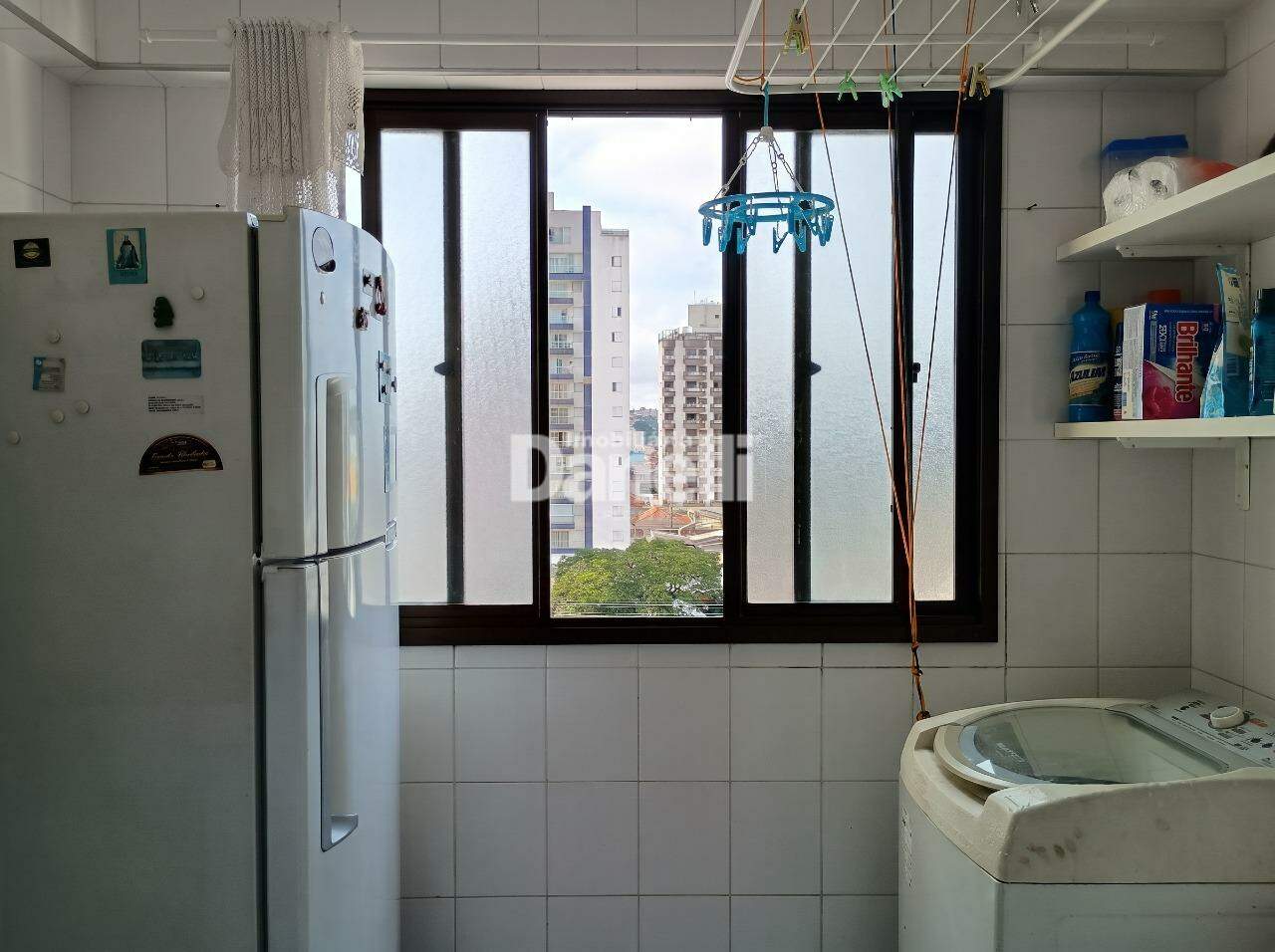 Apartamento à venda no Centro: Área de Serviço