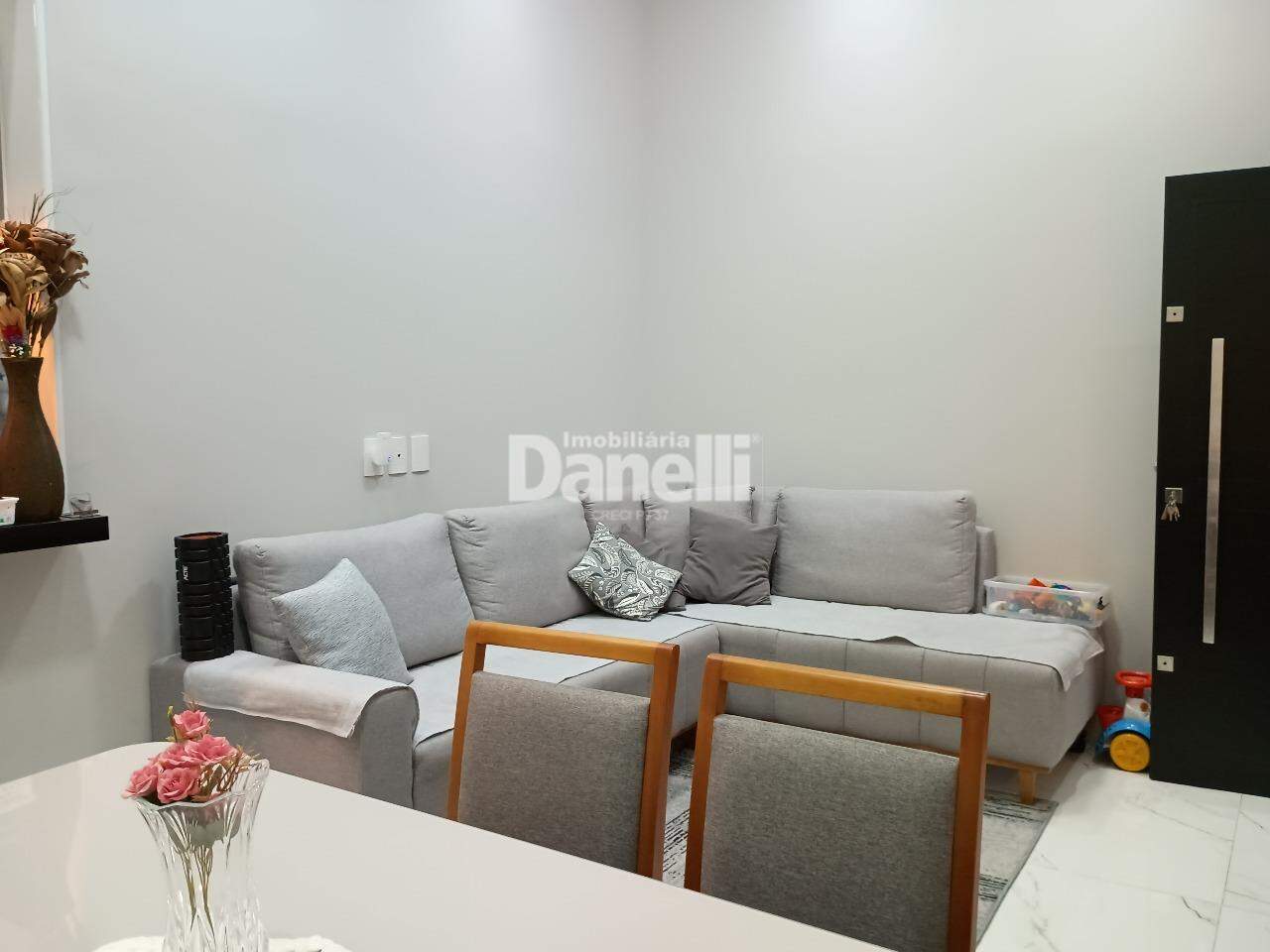 Casa à venda no Jardim do Lago I: Sala